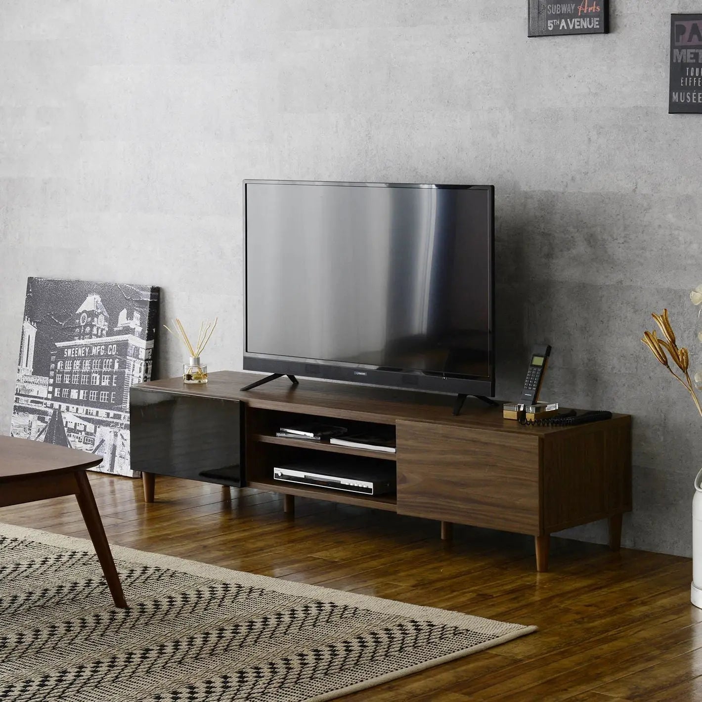 [幅150cm] テレビ台 テレビボード TV台 ローボード 収納 40インチ 40型  42インチ 42型 モダン シンプル 4FUL