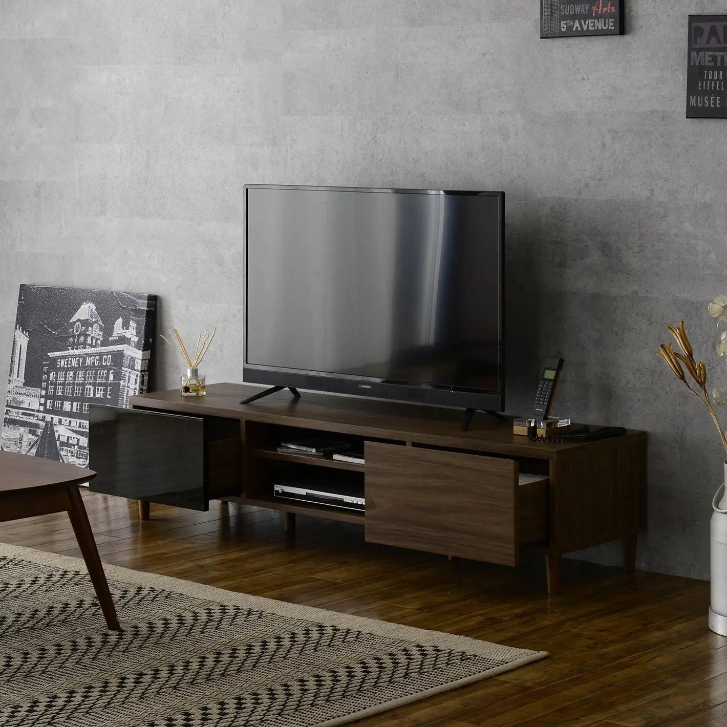 [幅150cm] テレビ台 テレビボード TV台 ローボード 収納 40インチ 40型  42インチ 42型 モダン シンプル 4FUL